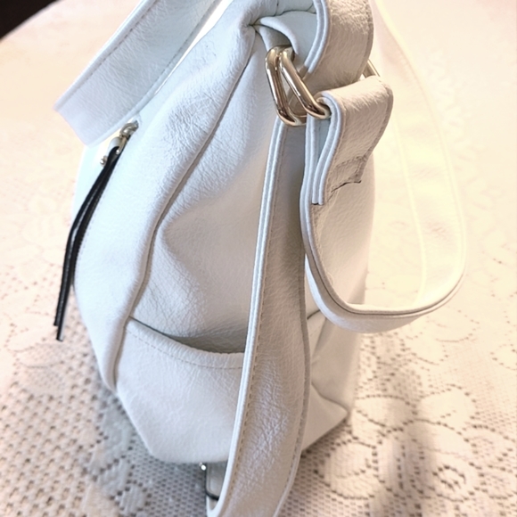 🎊HP🎊MELLOW WORLD VEGAN BAG - Picture 6 of 16